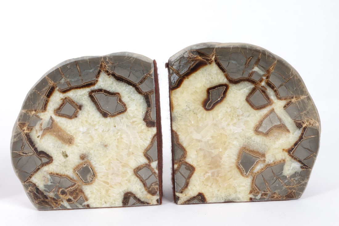 POLISHED GEODE BOOKENDS GROUPING - 5