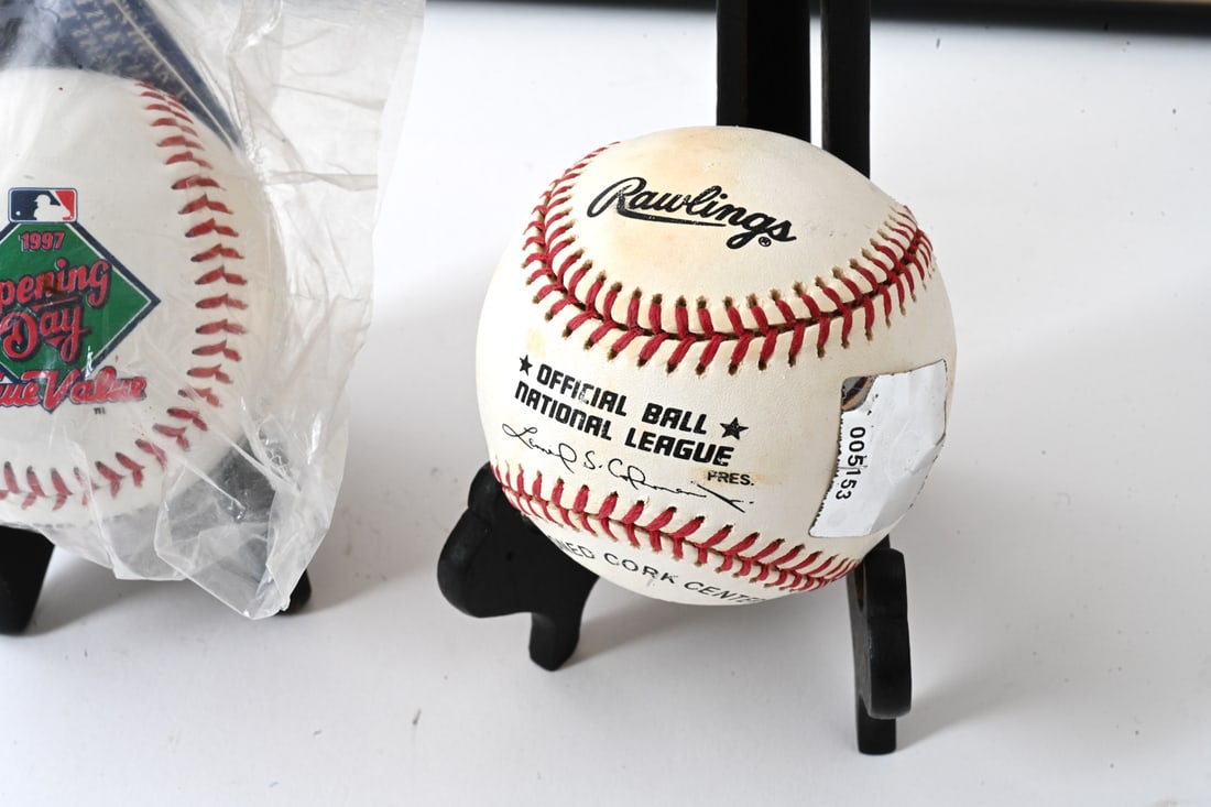 DODGERS BASEBALL GROUPING INCL. SIGNED - 4