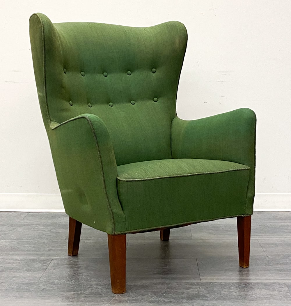 STYLE OF FRITZ HANSEN DANISH WINGBACK LOUNGE CHAIR (1 of 14)