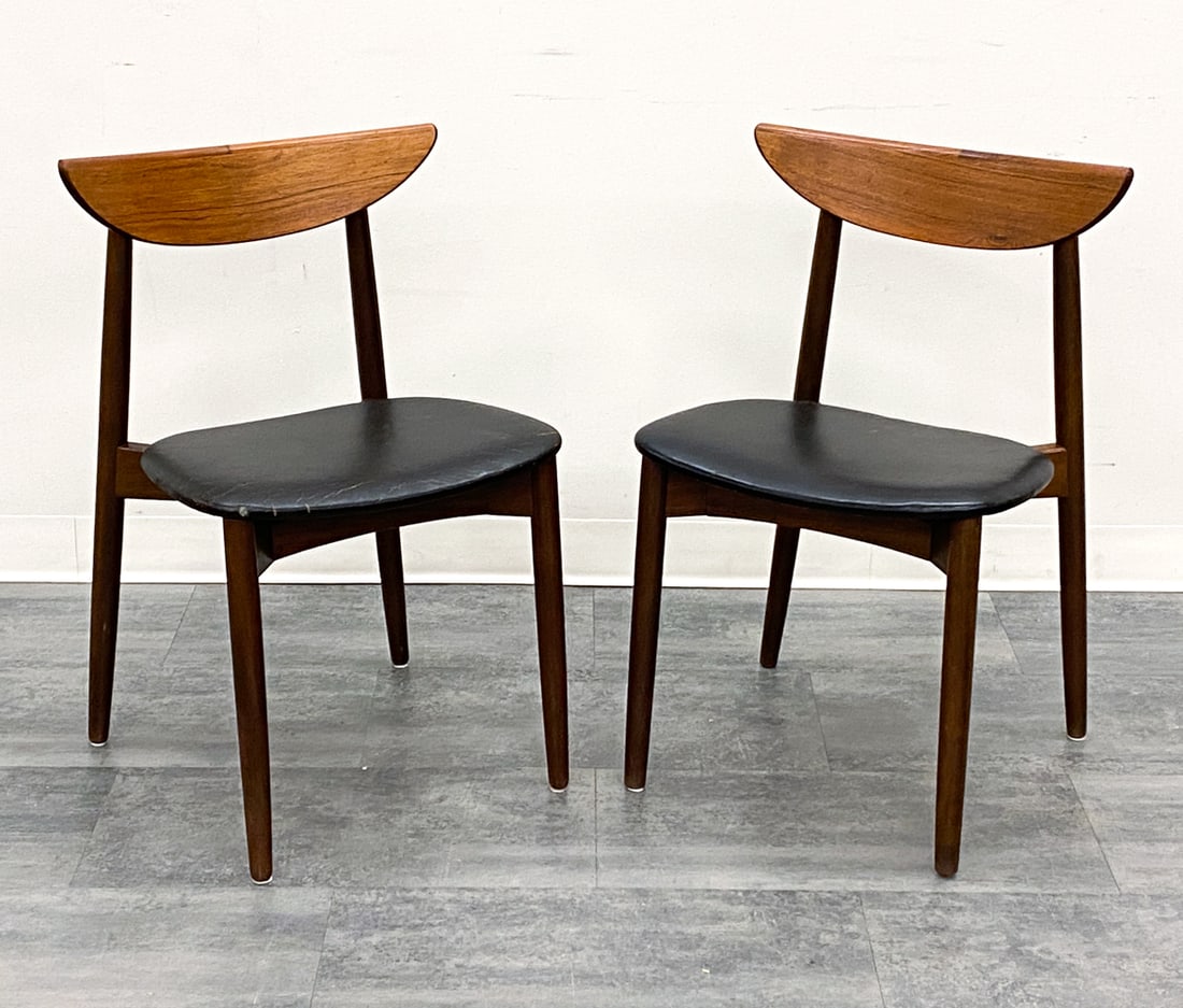 (2) HARRY OSTERGAARD DANISH TEAK DINING CHAIRS (1 of 14)