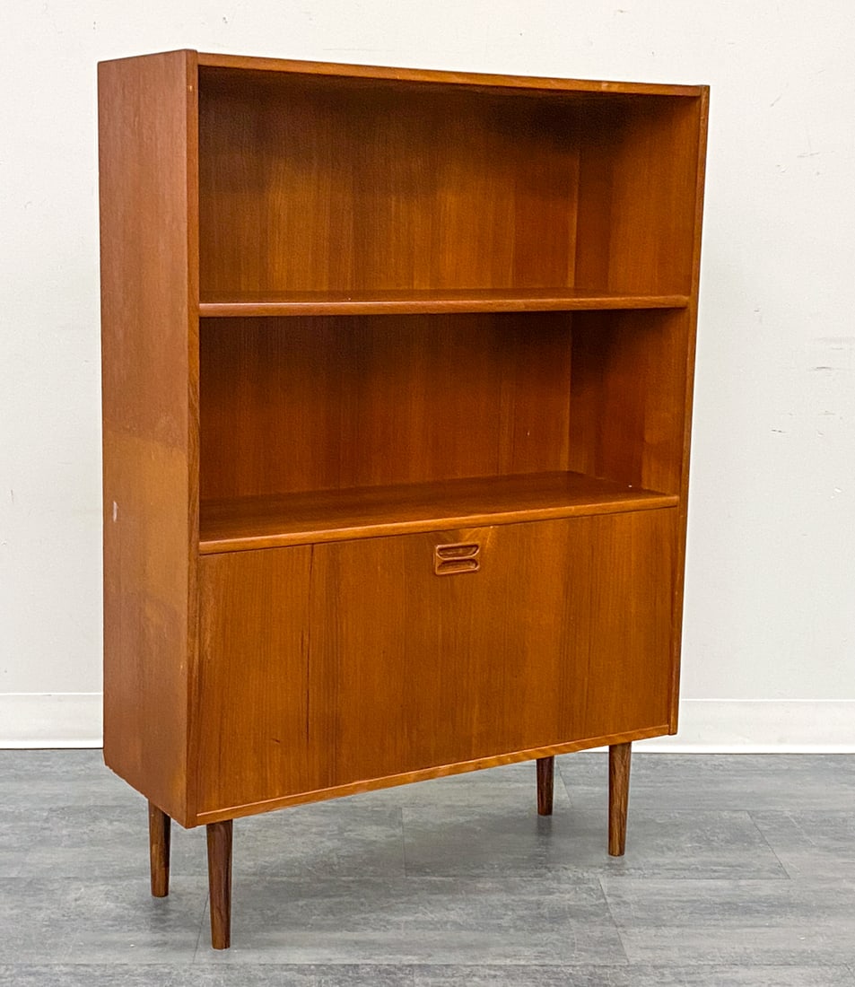 STYLE OF BROUER DANISH TEAK BOOKCASE 1960S (1 of 14)