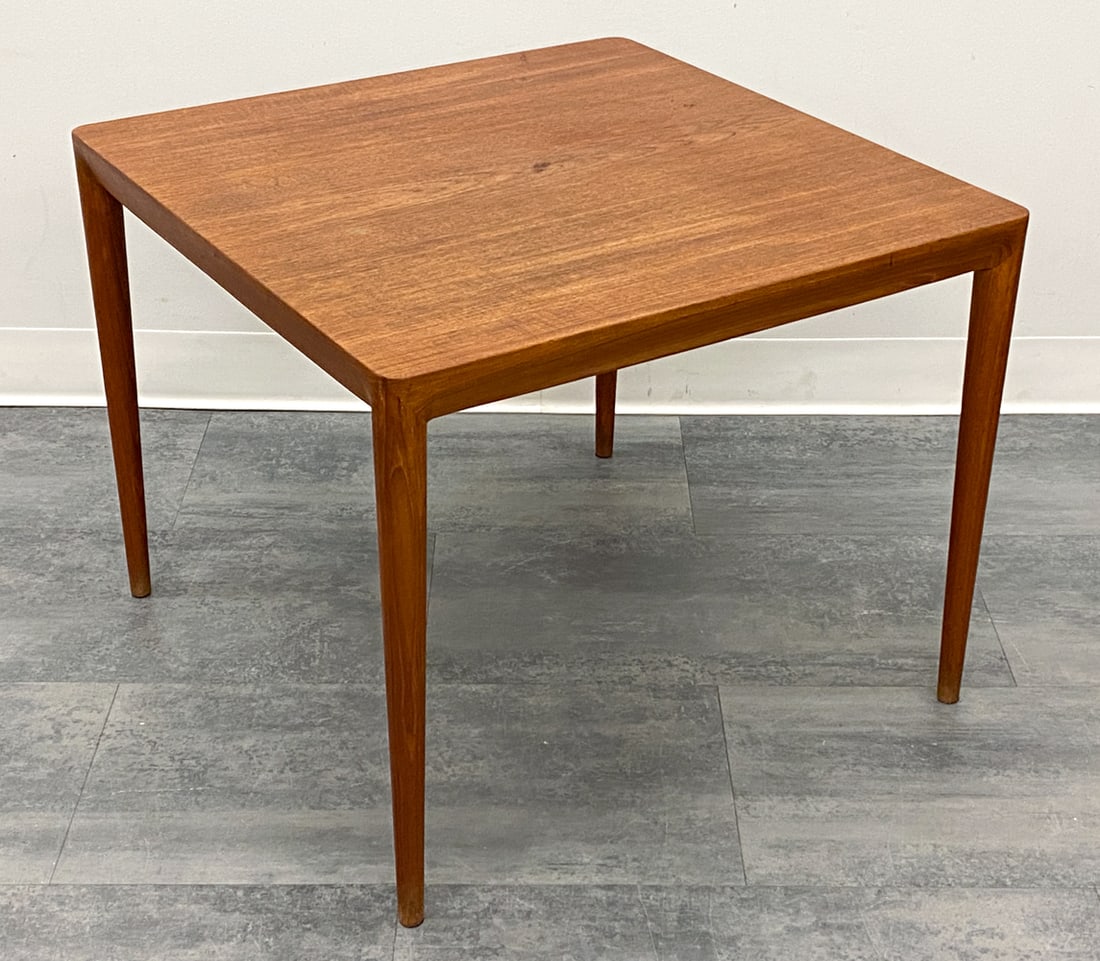 SEVERIN HANSEN FOR HASLEV DANISH TEAK SIDE TABLE (1 of 12)
