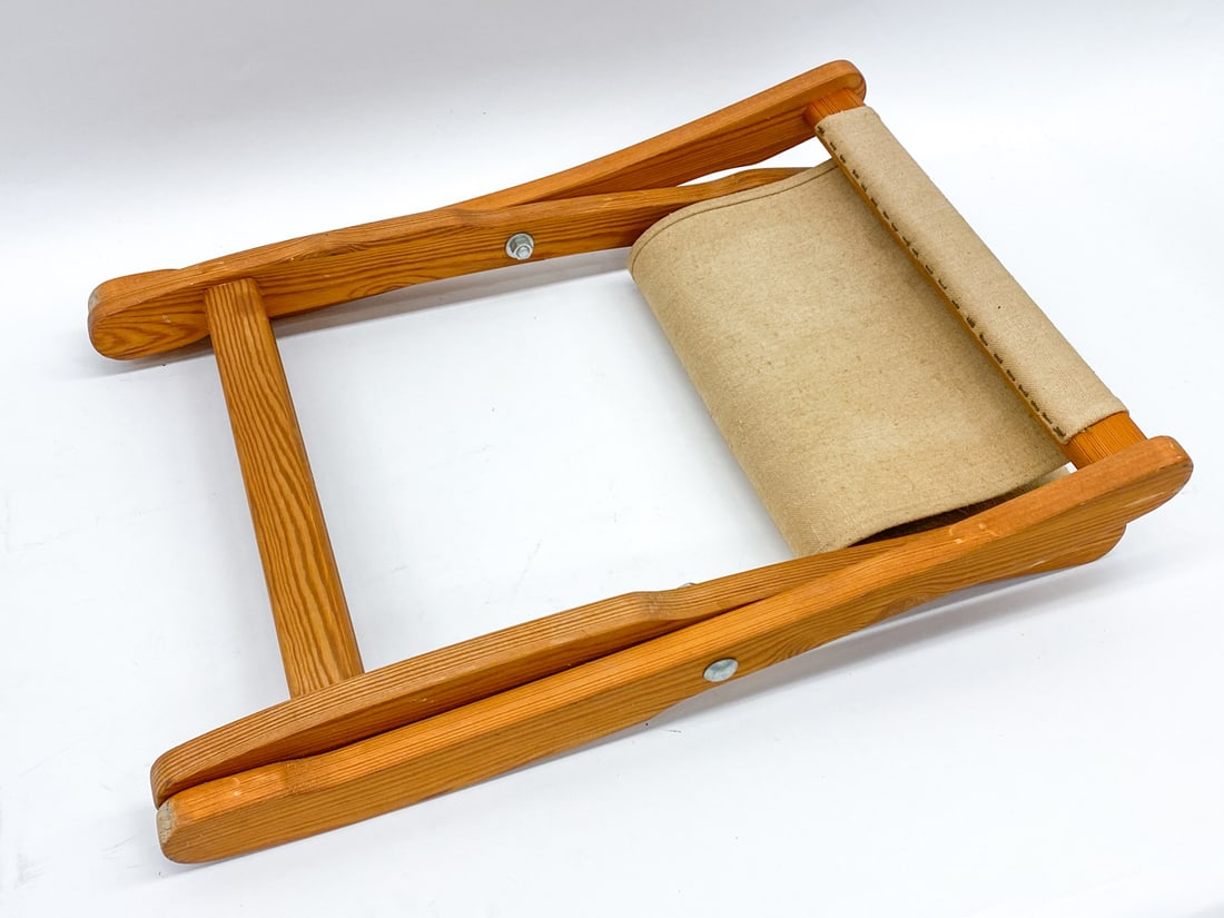 SCANDINAVIAN PINE FOLDING STOOL - 14