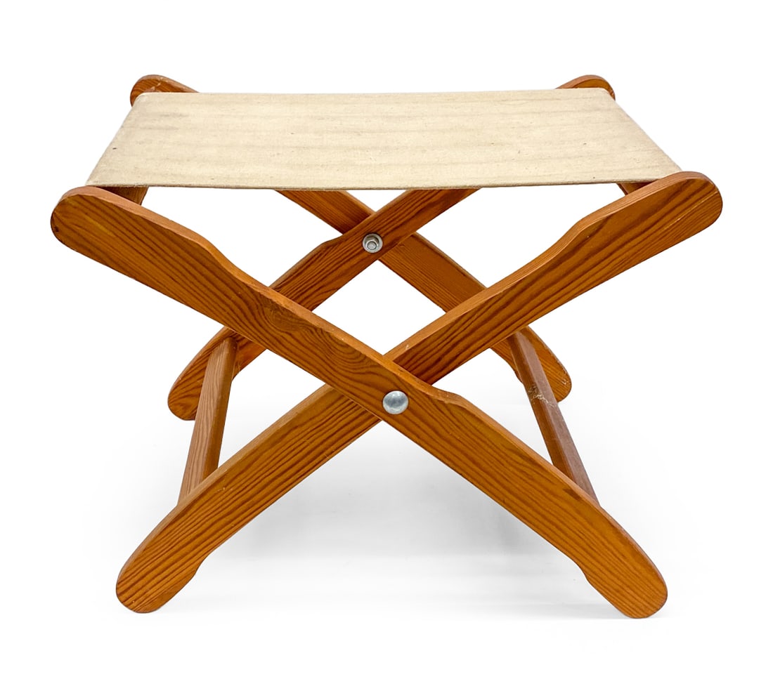 SCANDINAVIAN PINE FOLDING STOOL - 2