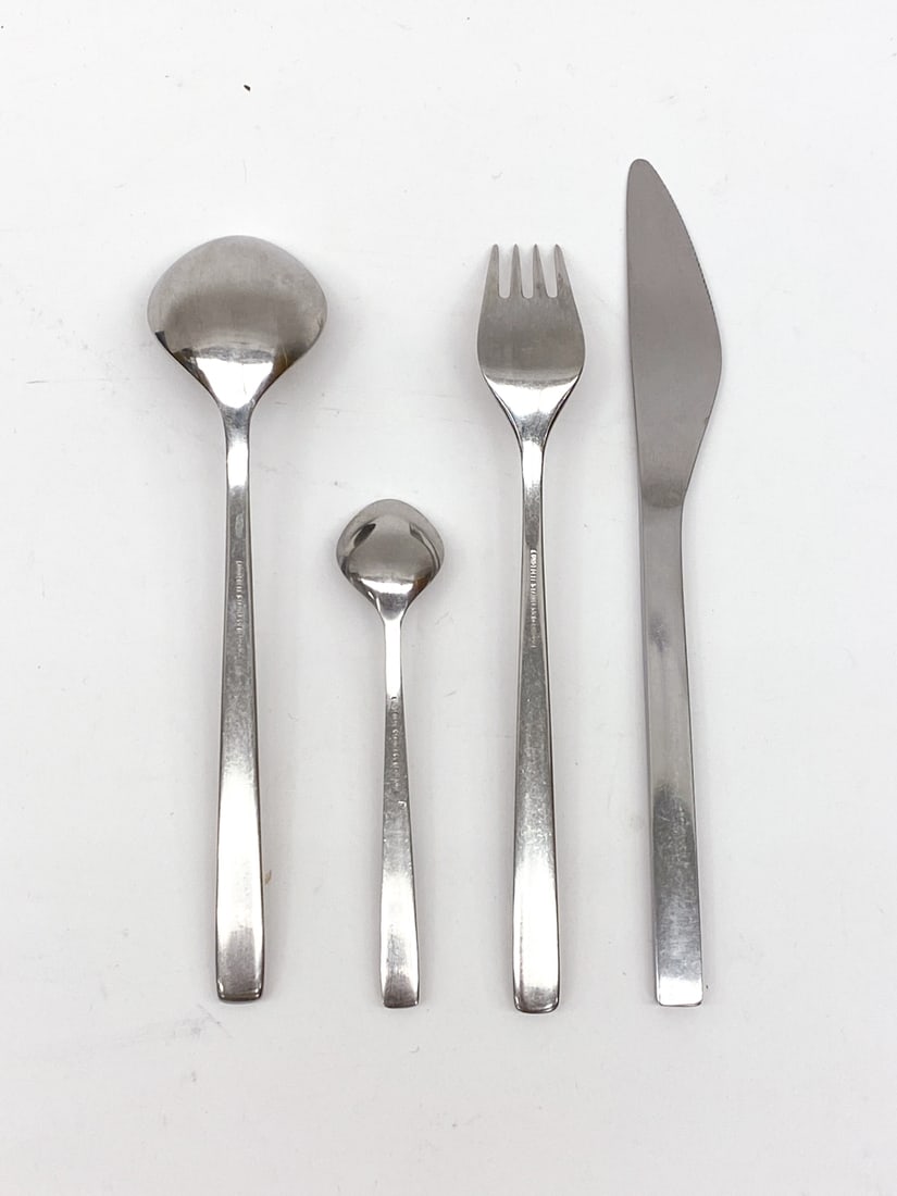 TIAS ECKHOFF STAINLESS STEEL FLATWARE GROUPING - 13