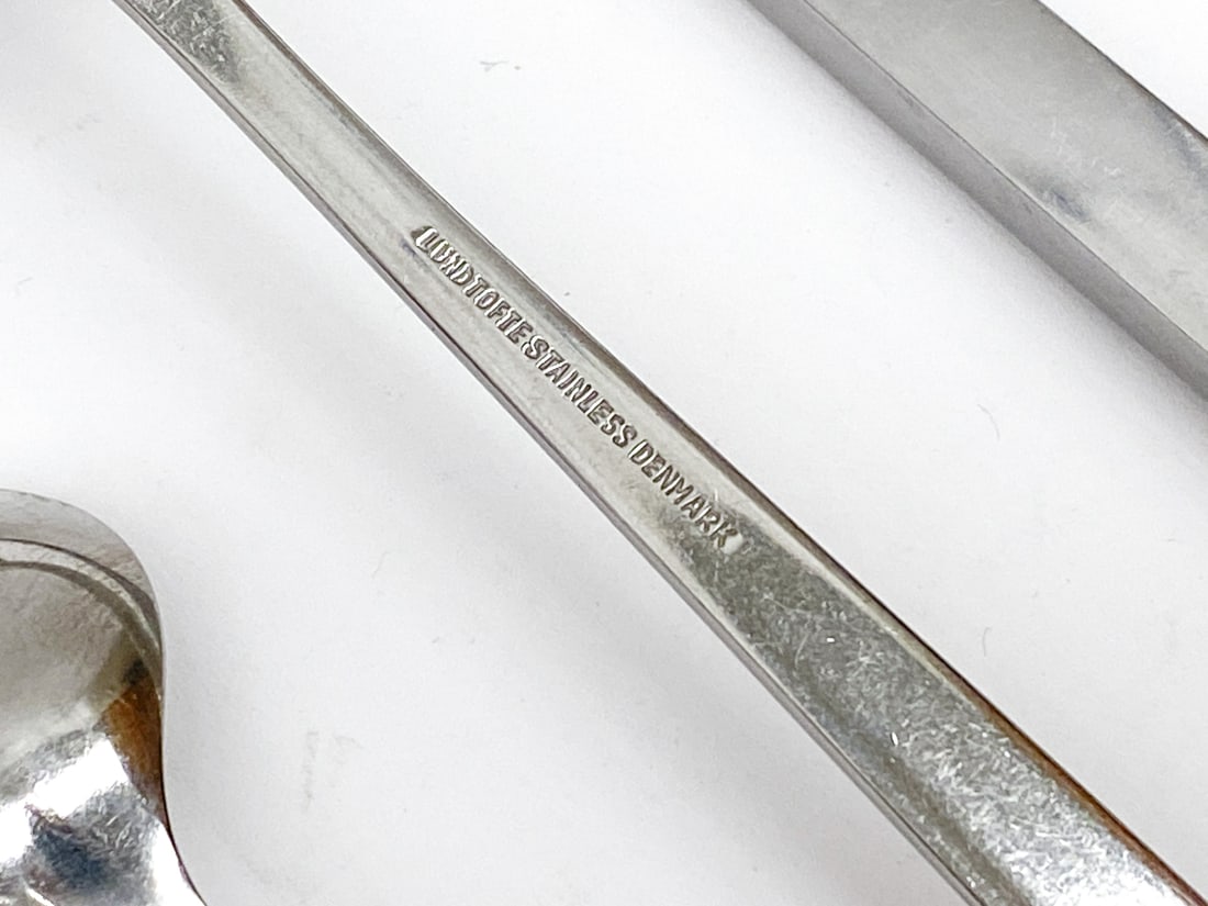 TIAS ECKHOFF STAINLESS STEEL FLATWARE GROUPING - 14