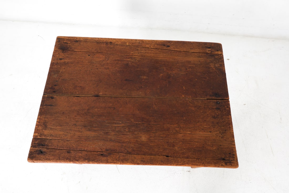 19TH C. PINE TWO PLANK WORK TABLE - 7