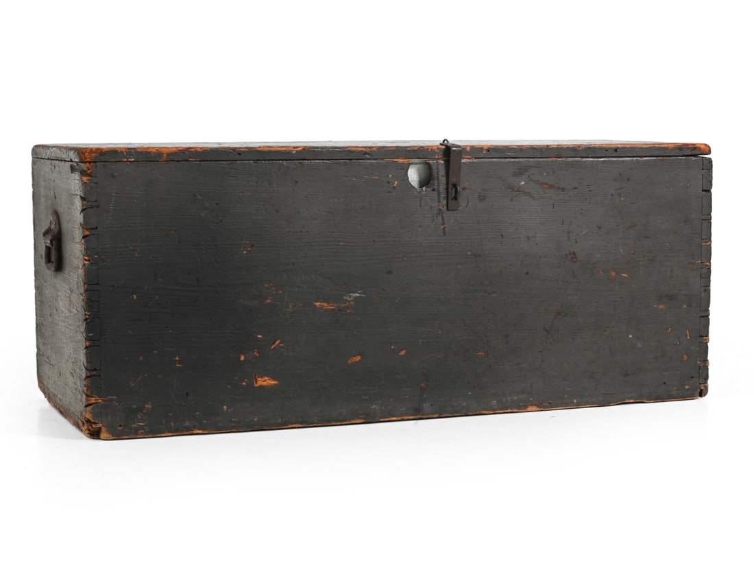 19TH C. PAINTED PINE BLANKET CHEST - 3