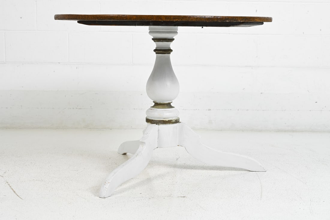 ANTIQUE PAINTED PEDESTAL DINING TABLE - 8