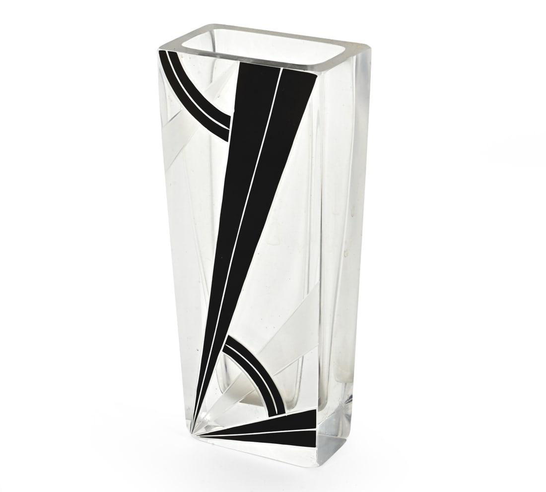 ATTR. KARL PALDA CZECH GEOMETRIC GLASS VASE: Clear and black enamel geometric design. Apparently unmarked. Czechoslovakia, circa 1930s. Dimensions: H 7" x W 3 " x D 2.5'' Condition: Some stains and scratches. Wear consistent to age and use.