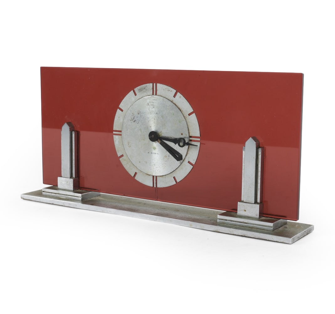 ART DECO RED GLASS & CHROME MANTEL CLOCK C. 1930S (1 of 14)
