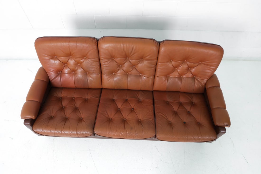 DANISH TUFTED LEATHER SOFA - 6