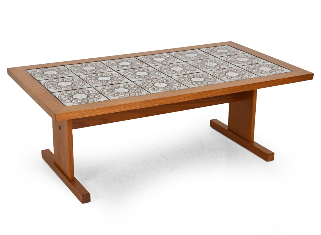 DANISH OAK AND TILE TOP COFFEE TABLE C.1970S (1 of 12)