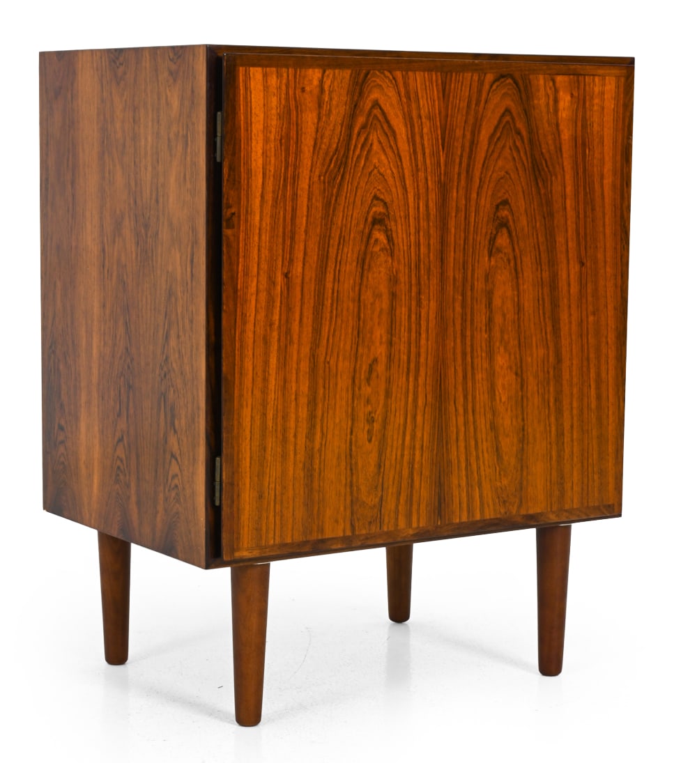OMANN JUN DANISH ROSEWOOD CABINET C. 1960S (1 of 13)