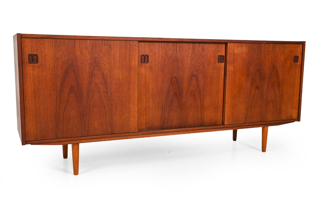 BROUER STYLE DANISH TEAK SIDEBOARD C. 1960S (1 of 15)