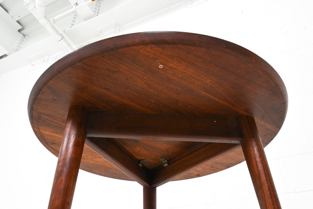 JENS RISOM WALNUT ROUND SIDE OR COFFEE TABLE - 8