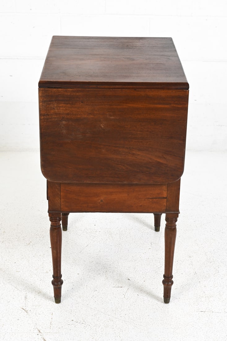 19TH C. REGENCY STYLE MAHOGANY SIDE TABLE - 12
