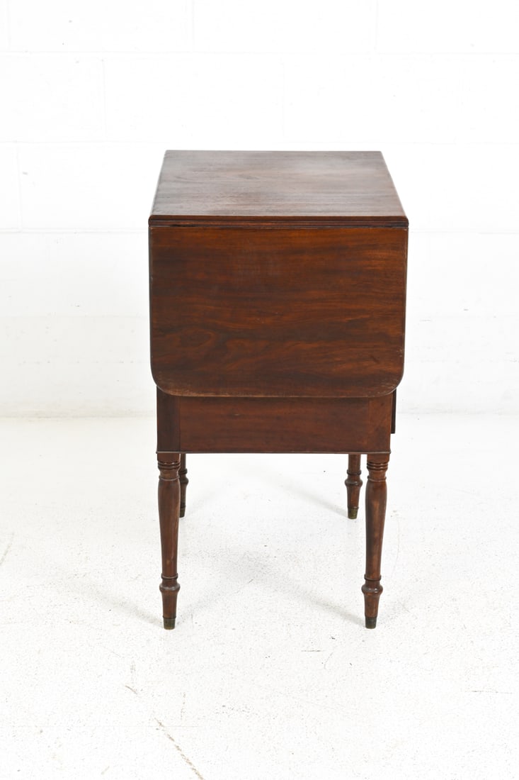 19TH C. REGENCY STYLE MAHOGANY SIDE TABLE - 14