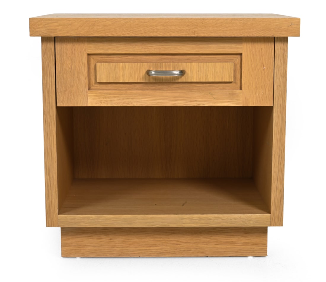 MODERN OAK NIGHTSTAND - 2