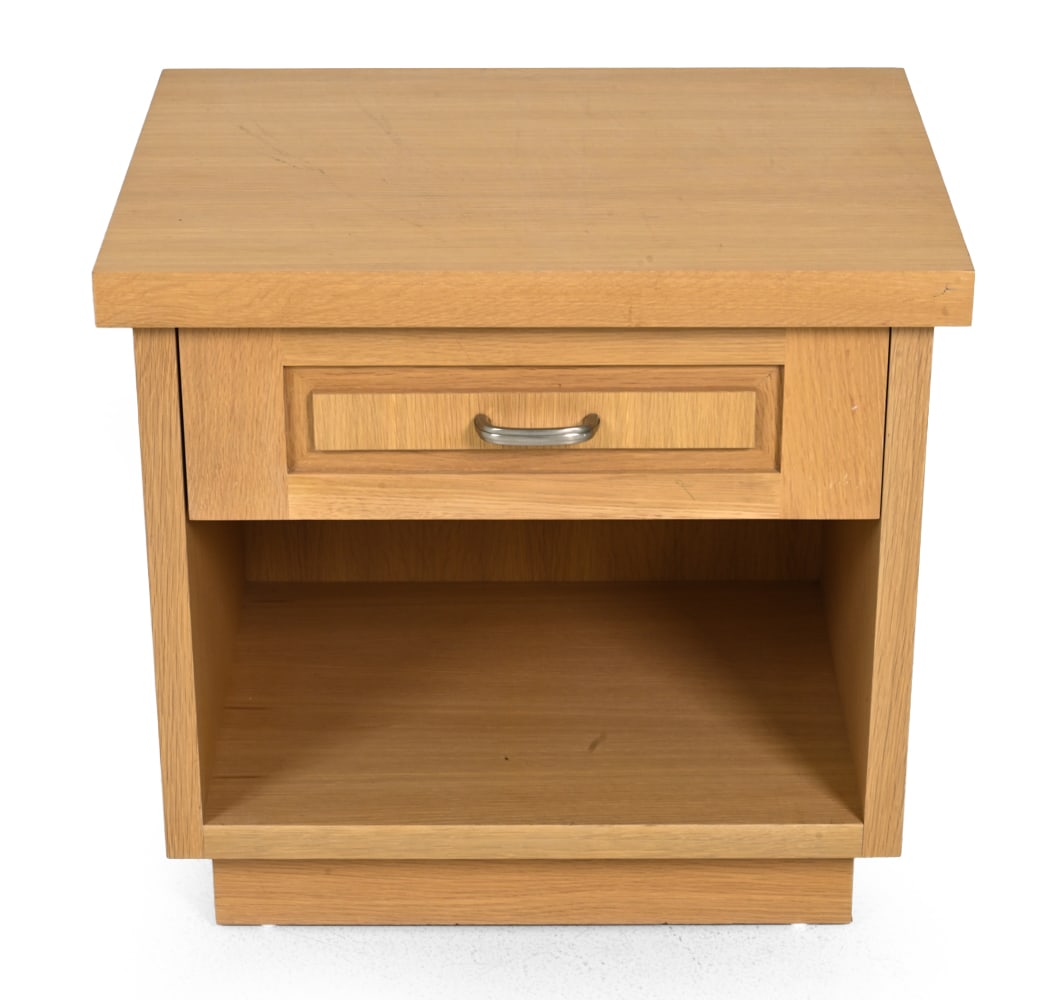 MODERN OAK NIGHTSTAND - 4