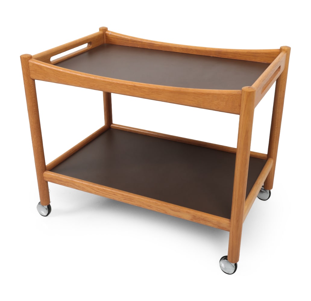 HANS J WEGNER FOR PP MOBLER AT-45 OAK BAR CART: Oak frame on castors. Denmark, Circa 1960s Marked underneath. Dimensions: H 23.5" x W 28.75?x D 19? Condition: Wear consistent with age and use. L048