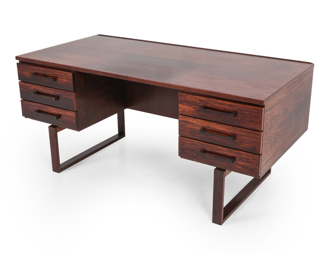 JENSEN AND VALEUR FOR DRYLUND ROSEWOOD DESK (1 of 15)
