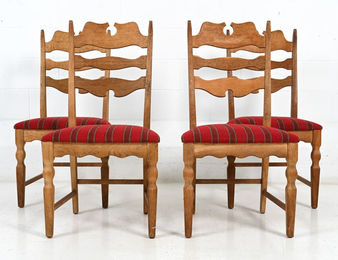 (4) ATTR. HENNING KAEJERNULF DINING CHAIRS C 1970S: Iconic razorblade like design in the style of Henning Kaejernulf. With striped wool upholstery. Denmark. C. 1970s Dimensions: H 38.25" x W 20" x D 21" x SH 18.25" Condition: Fading/discoloration.