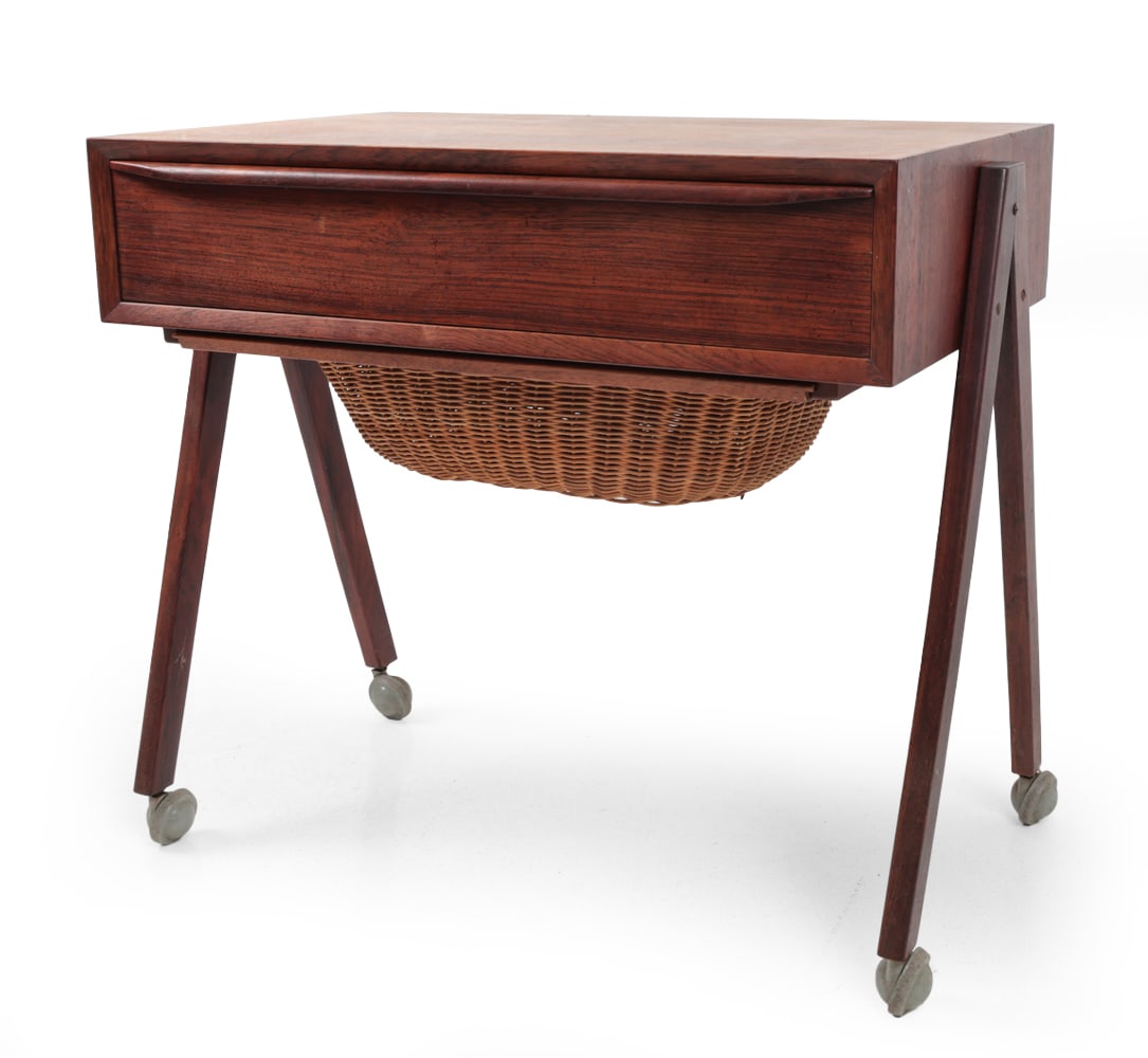 POVL DINESEN STYLE DANISH ROSEWOOD SEWING TABLE (1 of 17)