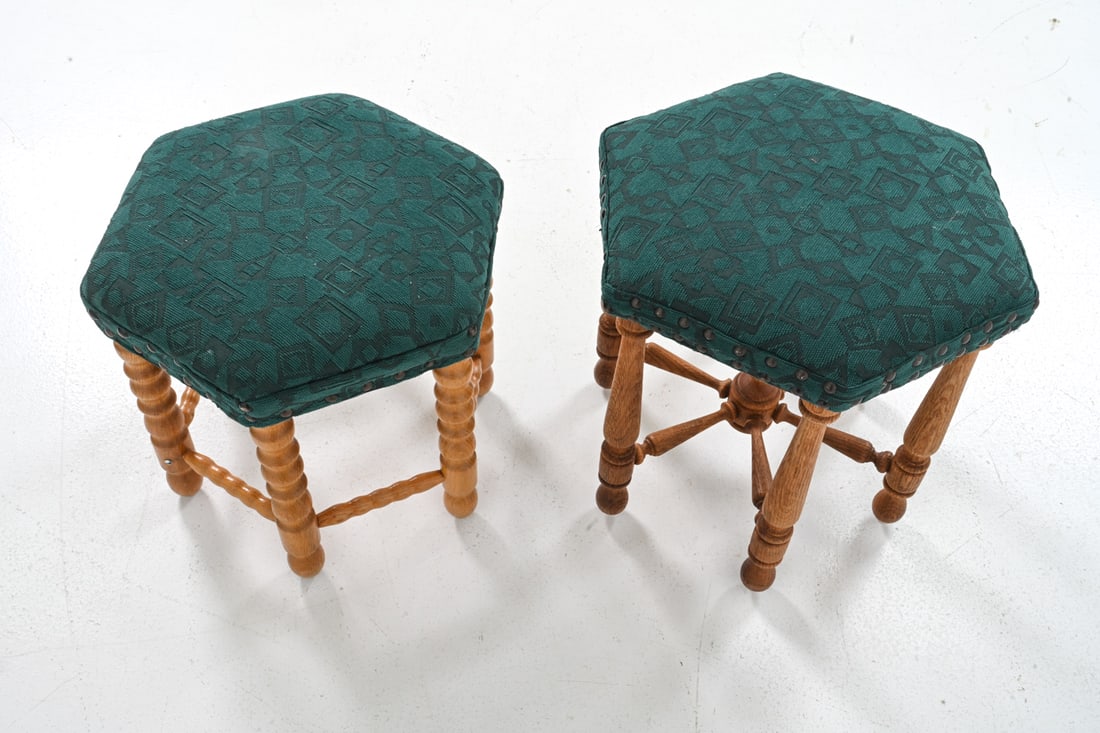 SCANDINAVIAN TURNED OAK STOOLS - 13