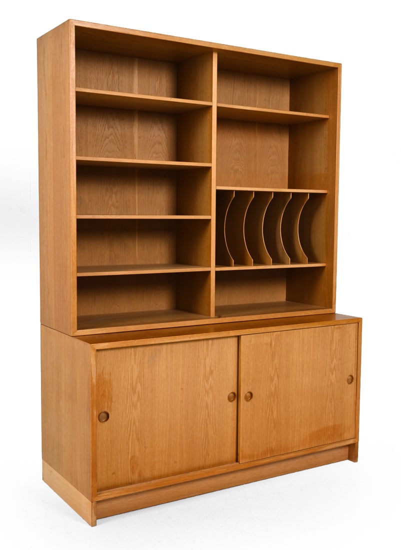 BORGE MOGENSEN SWEDISH OAK BOOKCASE CABINET (1 of 14)