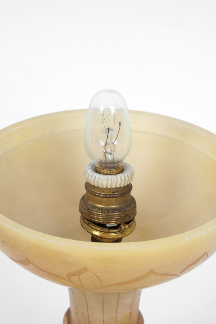 NEOCLASSICAL STYLE ALABASTER TABLE LAMP - 11