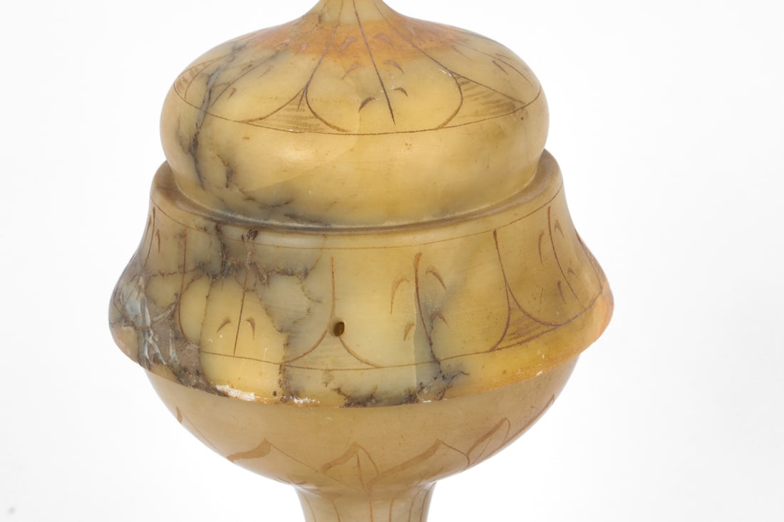 NEOCLASSICAL STYLE ALABASTER TABLE LAMP - 7
