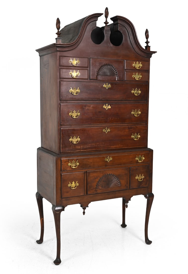 ANTIQUE QUEEN ANNE STYLE NEW ENGLAND HIGHBOY CHEST (1 of 18)