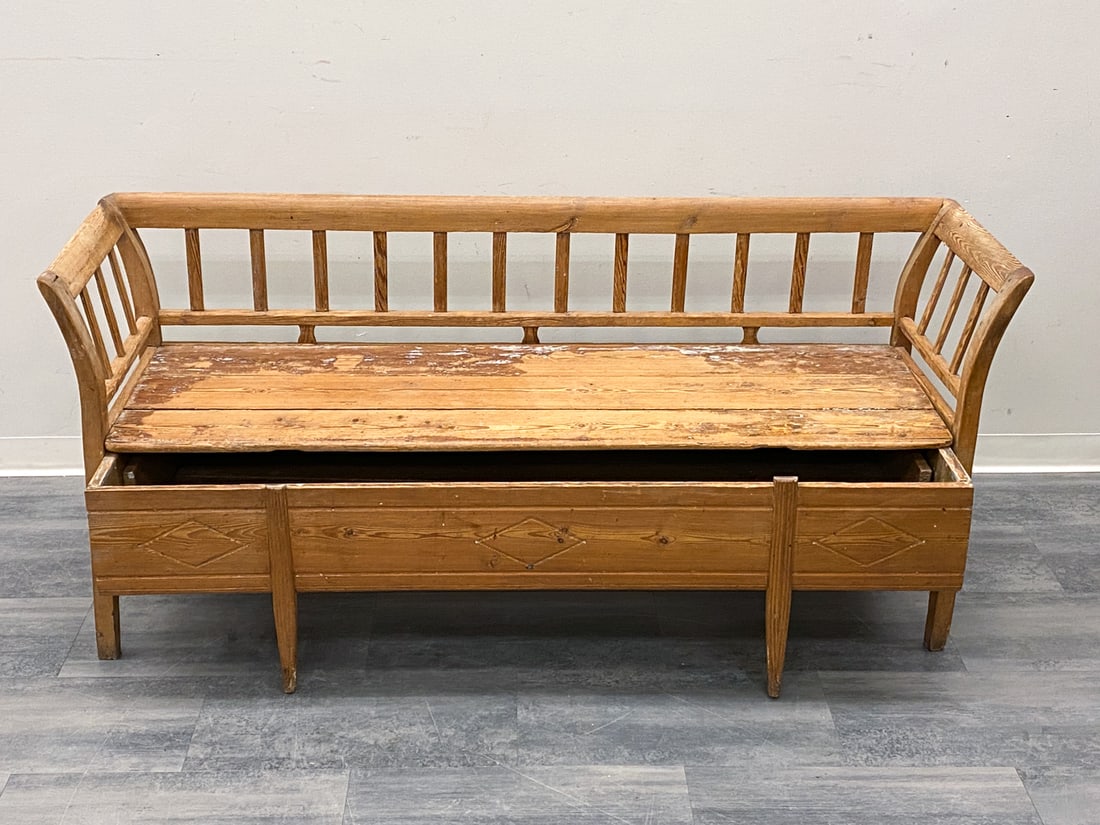 ANTIQUE SWEDISH PINE BENCH - 8