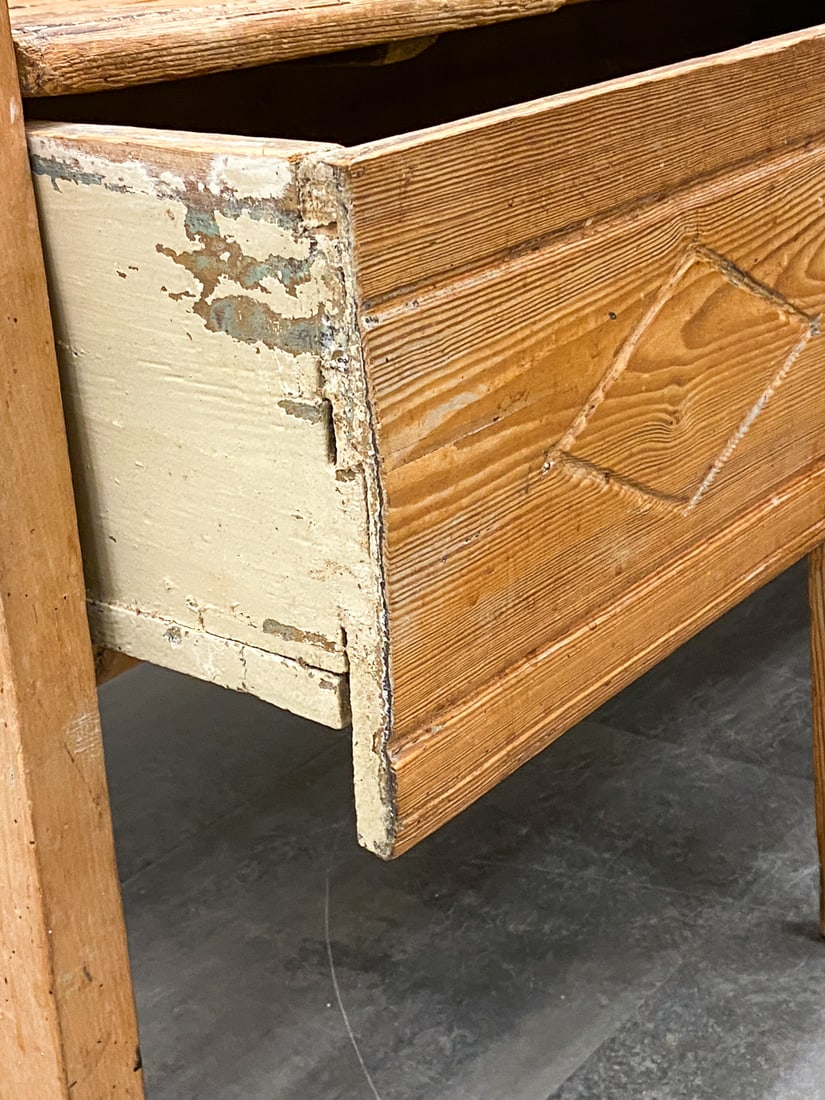 ANTIQUE SWEDISH PINE BENCH - 9