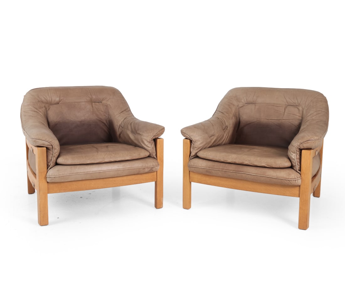PAIR OF HAIN & THOME GERMAN LEATHER LOUNGE CHAIRS (1 of 15)