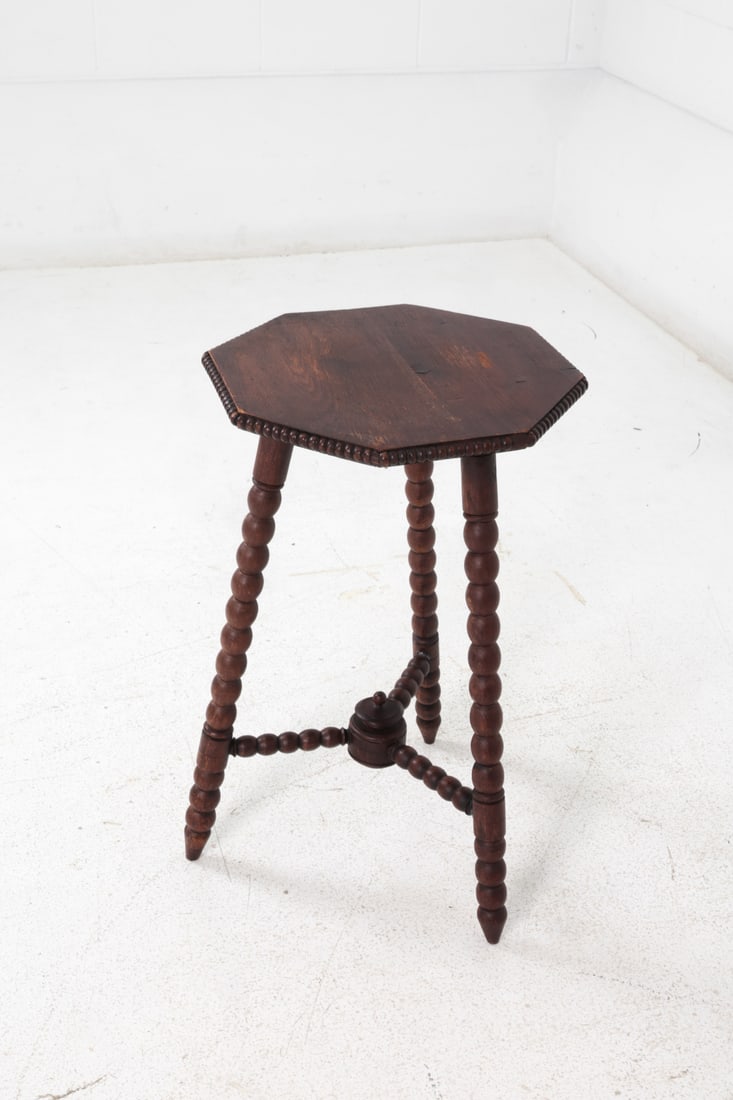 DUTCH BOBBIN TURNED OAK SIDE TABLE - 6