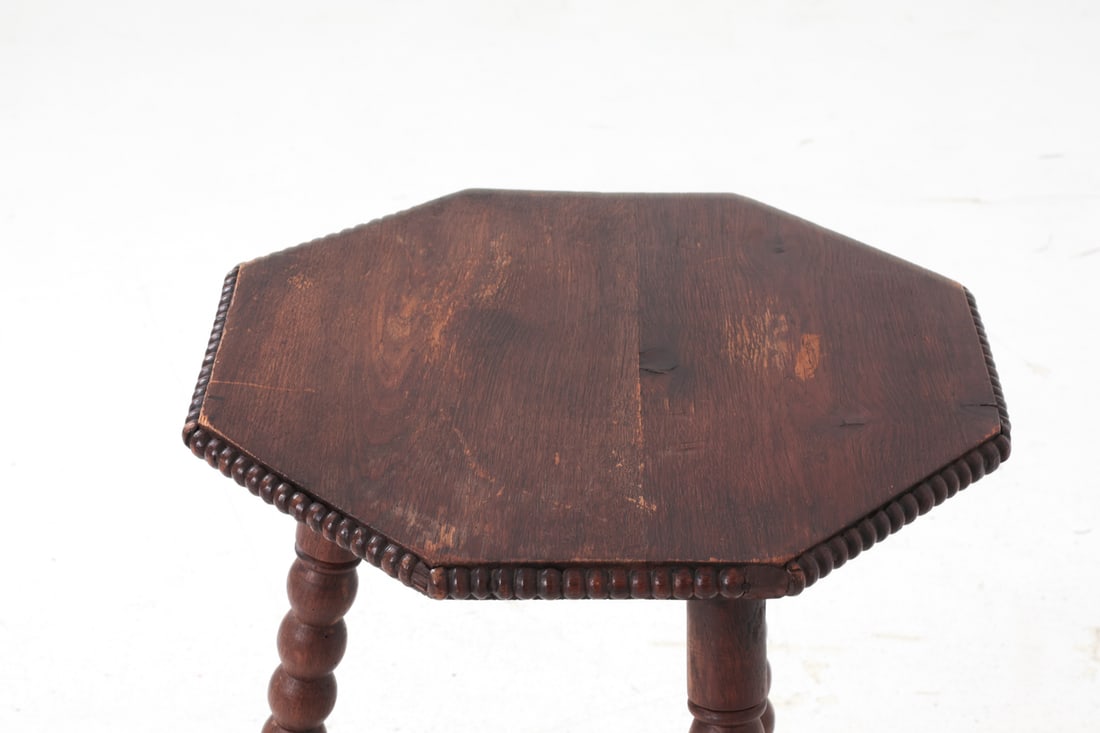 DUTCH BOBBIN TURNED OAK SIDE TABLE - 7