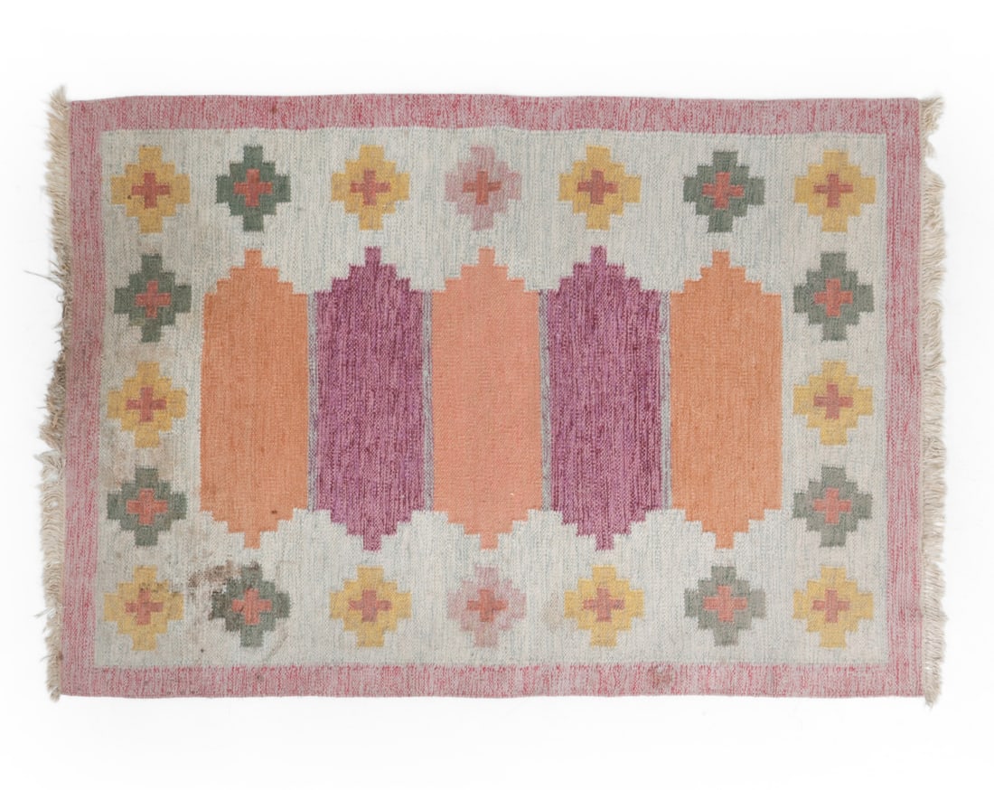 SWEDISH ROLLAKAN FLATWEAVE RUG C. 1970S: Dimensions: H 79" x W 53.75" Condition: Wear consistent with age and use. Light soiling spots, minor fraying to fringes. Sun fading.