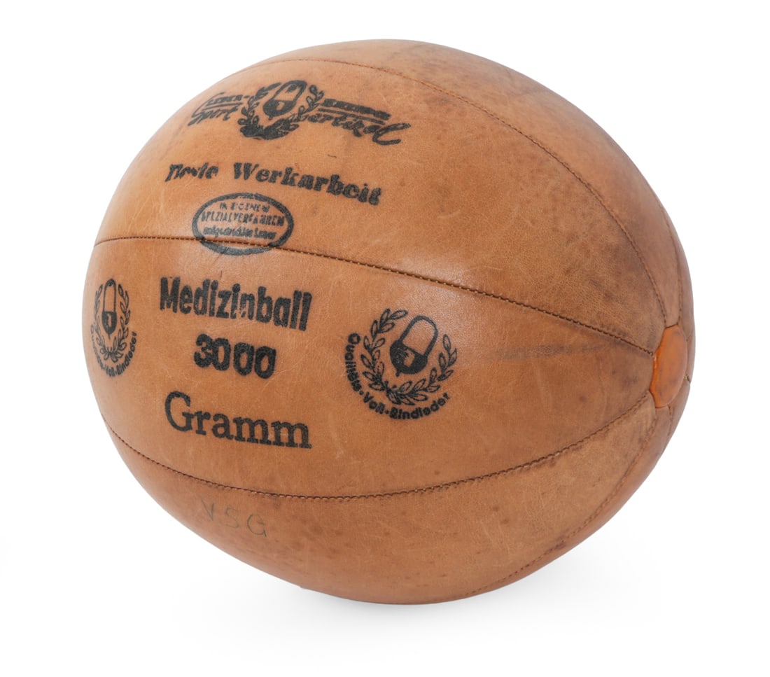 GERMAN LEATHER MEDICINE BALL C. 1930S (1 of 13)