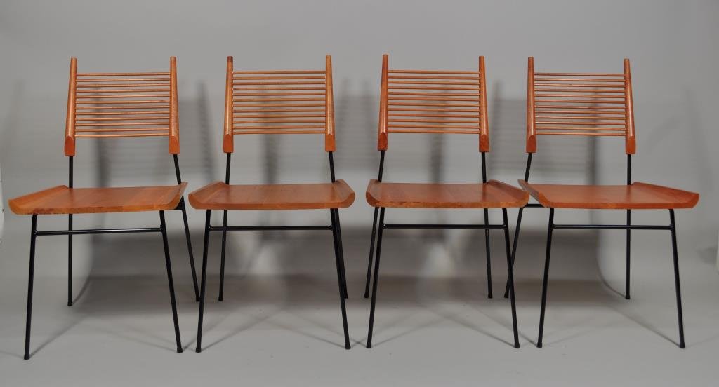 PAUL MCCOBB FOR WINCHENDON SHOVEL HEAD CHAIRS: H 33.5" X L 19" X W 19" Condition: Good. Refinished.