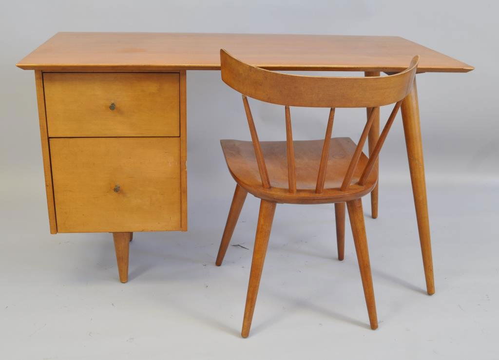 PAUL MCCOBB PLANNER GROUP DESK AND CHAIR: Measures: 29" H x 48" L x 24.25" W