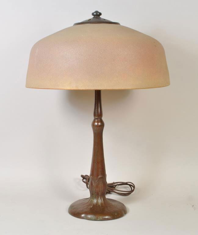 HANDEL TABLE LAMP & GLASS SHADE