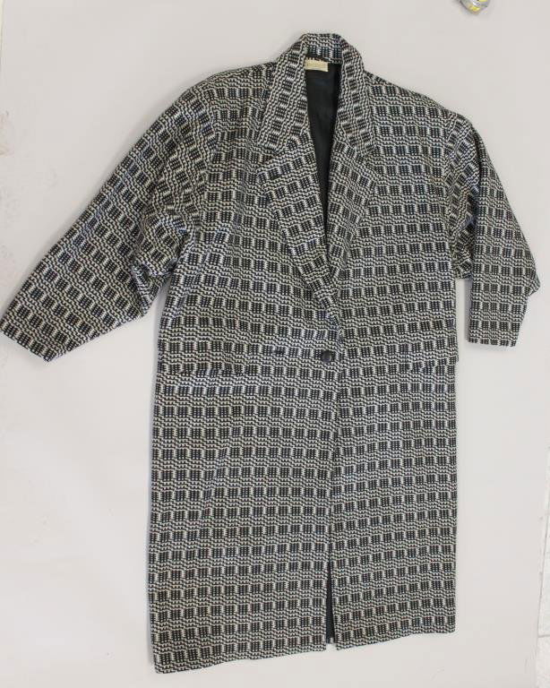 GIANNI VERSACE ITALY WOVEN WOOL LONG COAT: Vintage. Black and white. Original label. Size: Length: 46.5" Width: 24.5" (under armpit) Sleeve: 20" Condition: Good, used. No rips or staining. From a Port Chester, NY Estate.