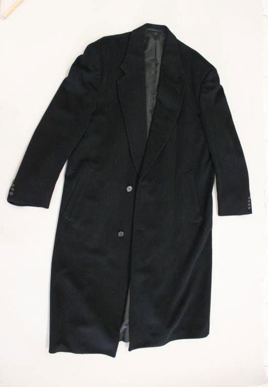 DONNA KARAN MEN'S BLACK CASHMERE FULL LENGTH COAT: Vintage. Original label. No composition label, but appears to be cashmere. Size: 44 Regular Condition: Good, used. No rips or staining. From a Port Chester, NY Estate.