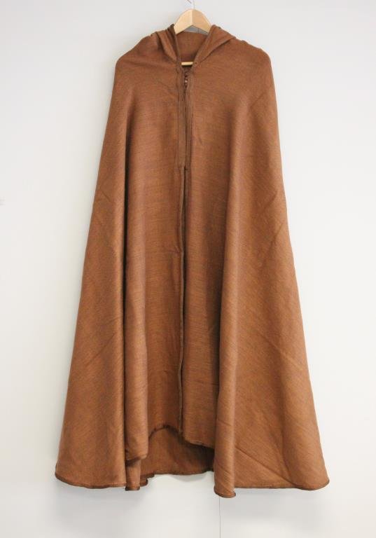 RUST HOODED CAPE 7: Size: Length: 50" Condition: Good, used. No staining or rips. From a Port Chester, NY Estate.