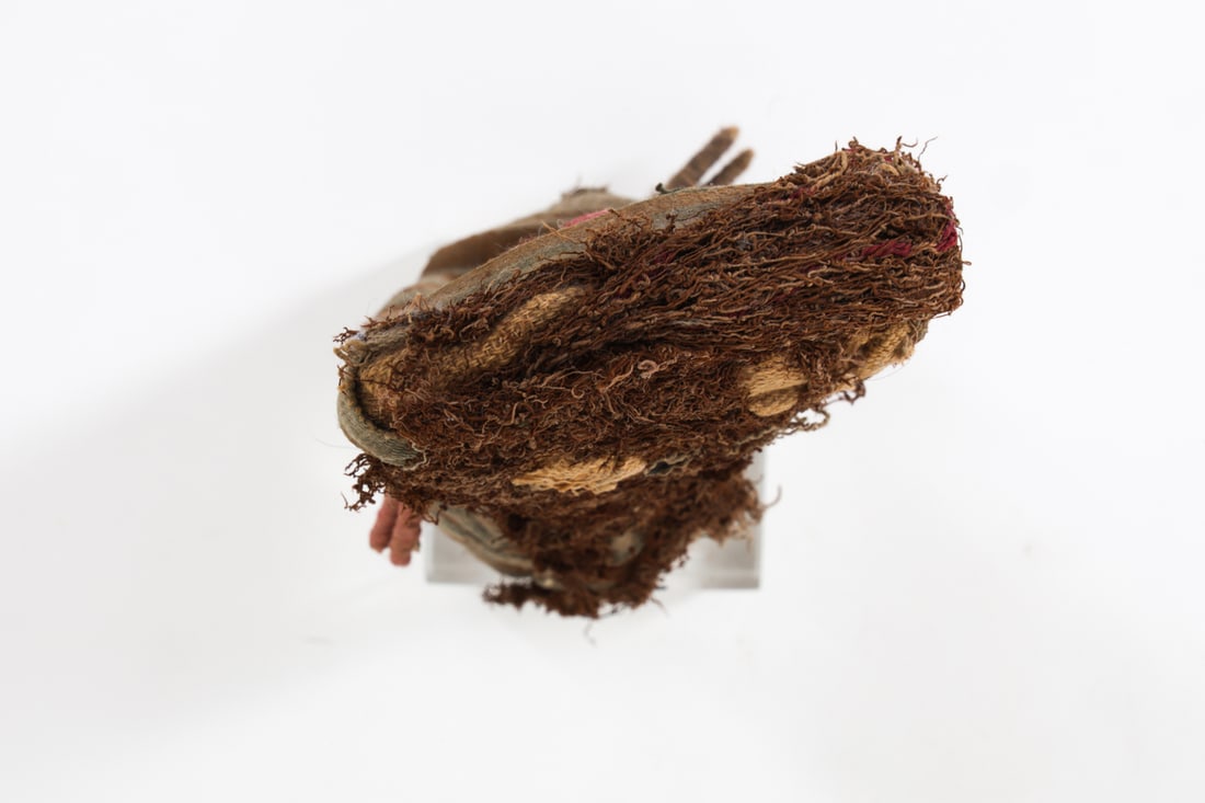 PERUVIAN CHANCAY STYLE FUNERARY DOLL - 10
