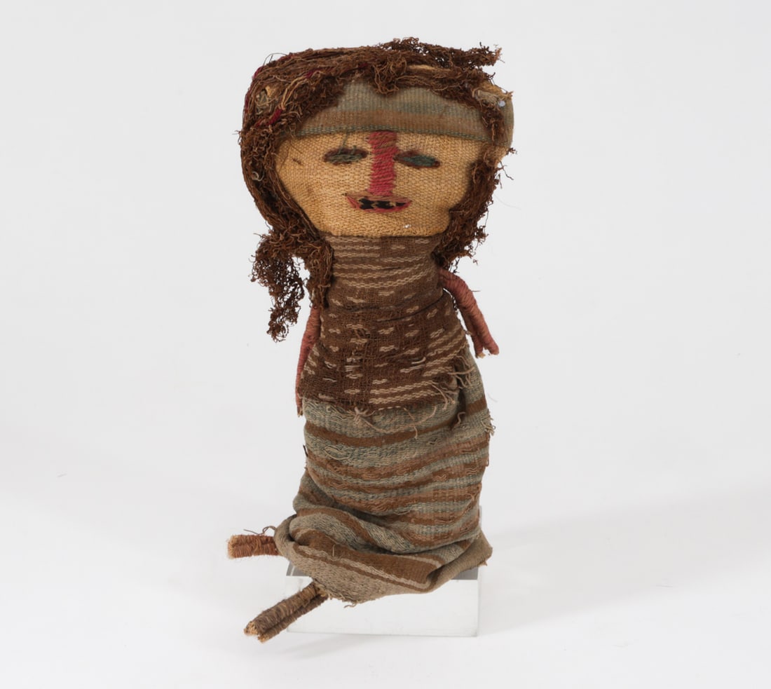 PERUVIAN CHANCAY STYLE FUNERARY DOLL - 2