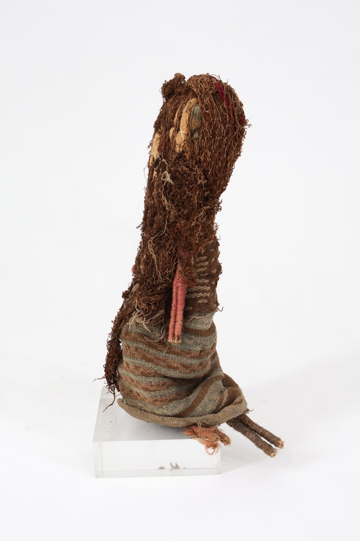PERUVIAN CHANCAY STYLE FUNERARY DOLL - 8