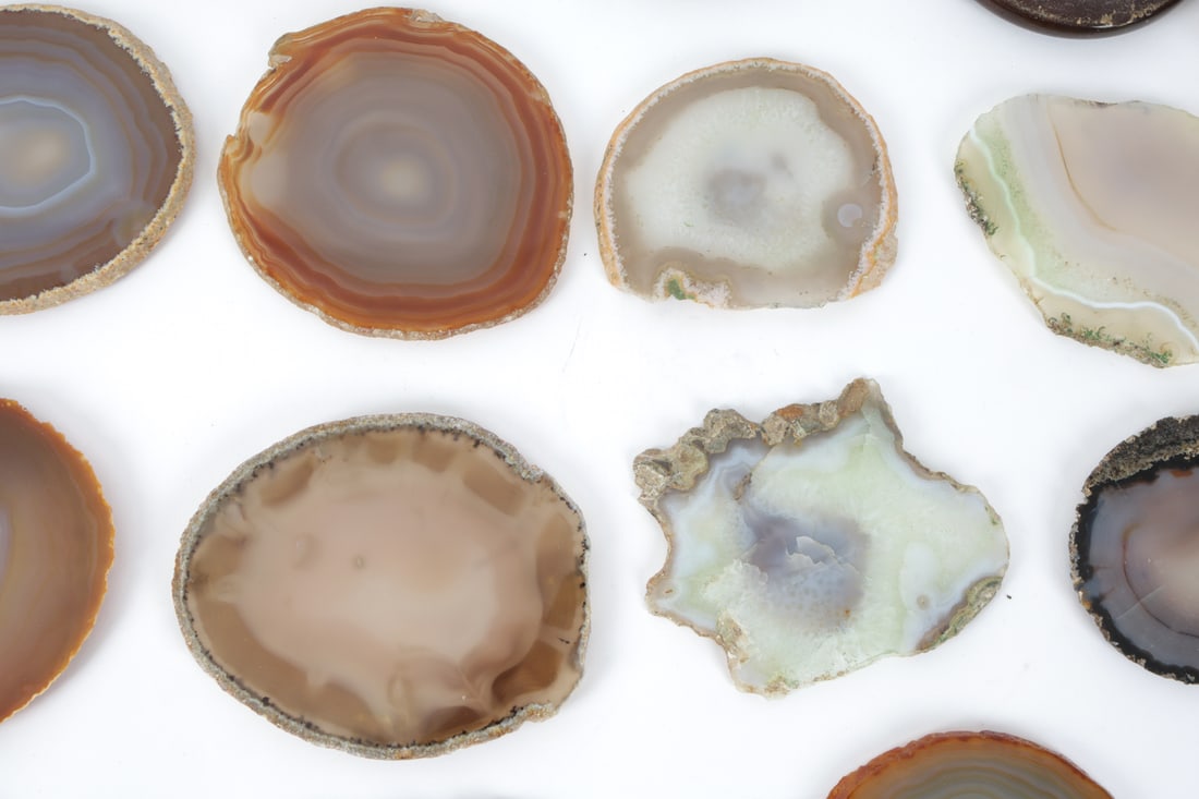 SLICES GEODES GROUPING INCL. AGATE - 5